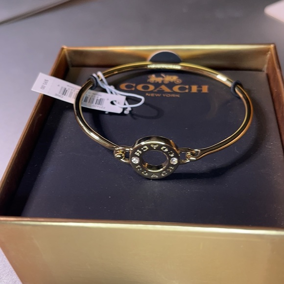 Coach Open Circle Gold Color Bangle Bracelet. - Picture 5 of 6